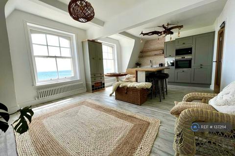 2 bedroom flat to rent, Knole Road, Bexhill-On-Sea, TN40