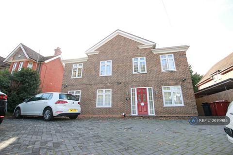 8 bedroom terraced house to rent, Shinfield Road, Reading, RG2