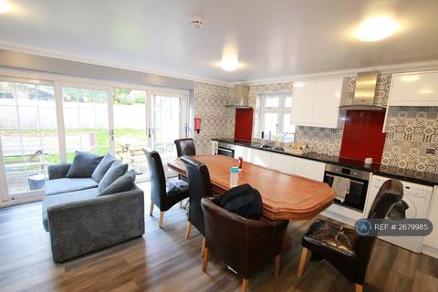 undefined, Shinfield Road, Reading, RG2