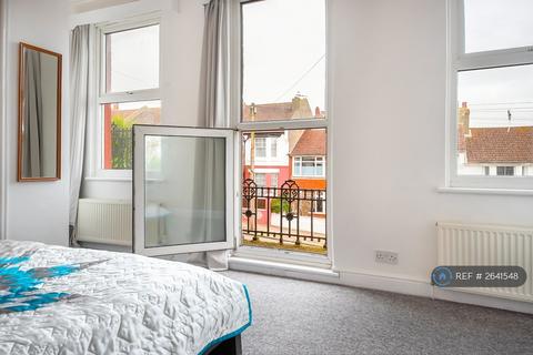 1 bedroom in a house share to rent, Hollingbury Road, Brighton, BN1