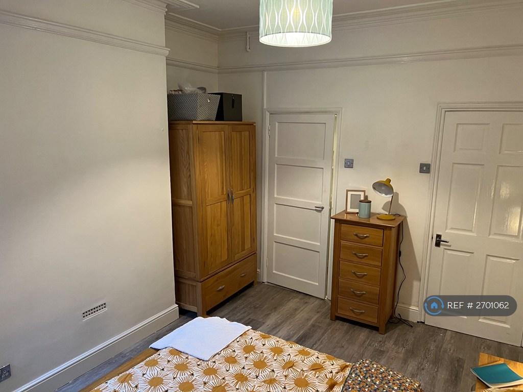 Plenty Of Storage - All Solid Oak