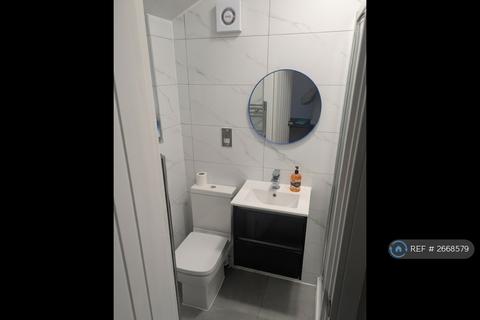 undefined, Northumberland Avenue, Reading, RG2