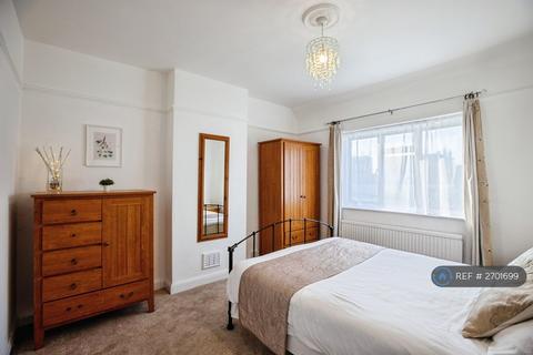 Fircroft Road, London, SW17