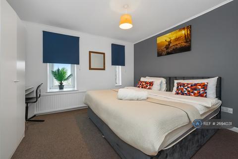 undefined, North Eleventh Street, Milton Keynes, MK9