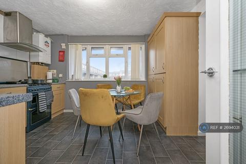 undefined, North Eleventh Street, Milton Keynes, MK9