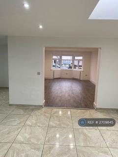 undefined, Roseheath Road, Hounslow, TW4
