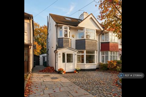 undefined, Eskdale Avenue, Northolt, UB5