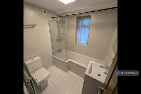 undefined, Eskdale Avenue, Northolt, UB5