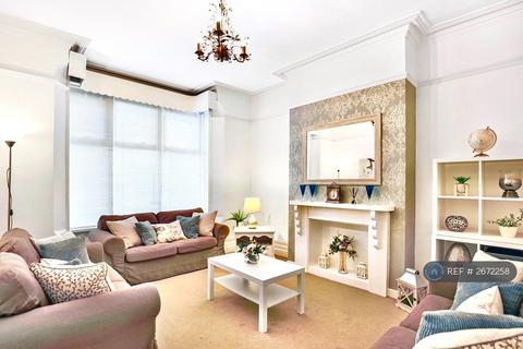 6 bedroom terraced house to rent, St. Stephens Road, Leicester, LE2