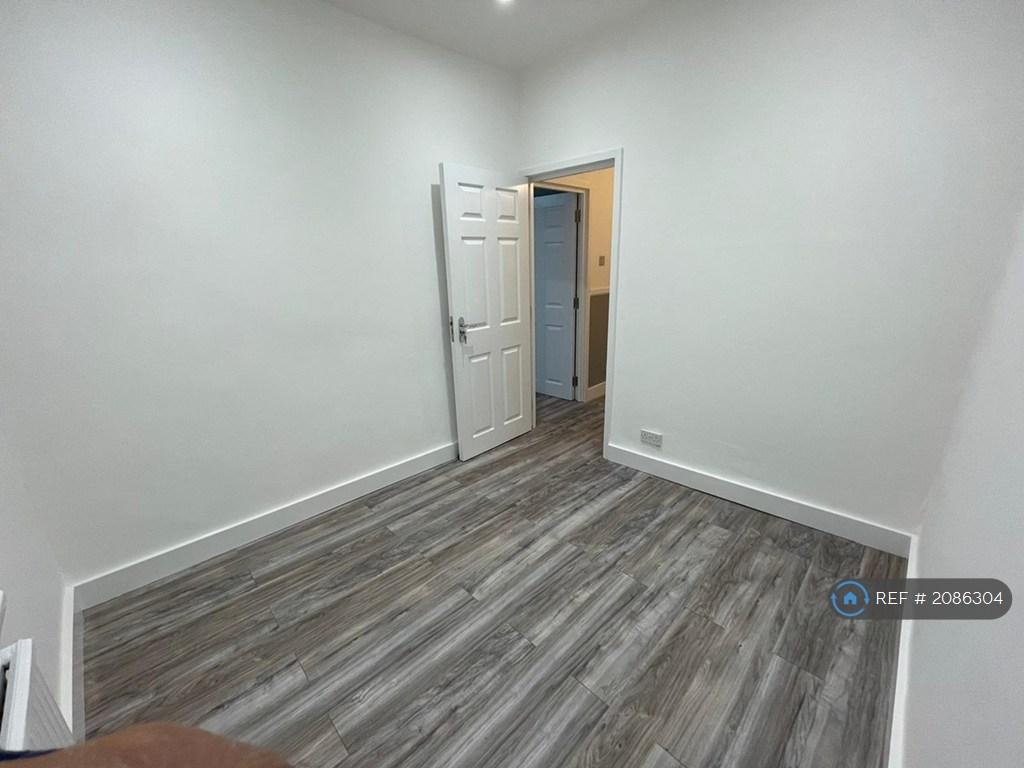 Bedroom 3- Single Room
