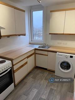 1 bedroom flat to rent, Top Floor, Aberdeen, AB11