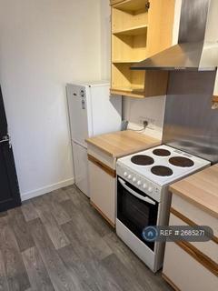 1 bedroom flat to rent, Top Floor, Aberdeen, AB11