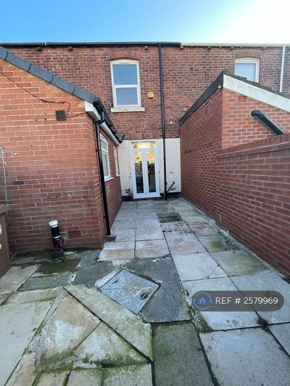 Large Yard To Rear