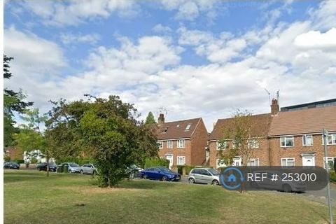 undefined, Beechwood Gardens, Slough, SL1