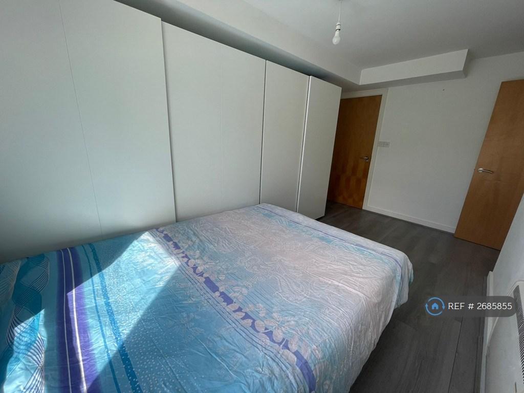 Bedroom 1 (Master)