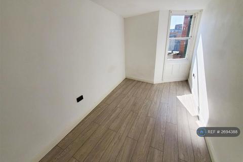 2 bedroom flat to rent, Albert Road, Bournemouth, BH1