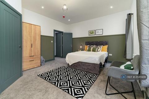 undefined, Manchester Road West, Little Hulton, Manchester, M38