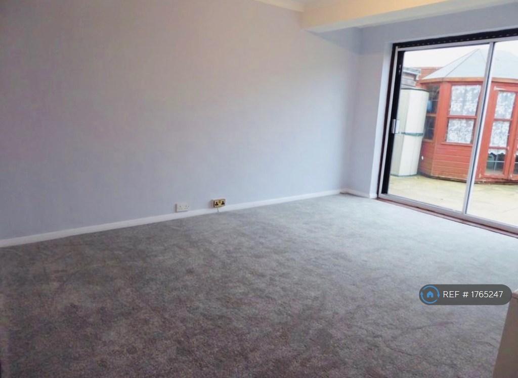 Room 3 4.5m x 3.6m(Furnished-For Reference Only)
