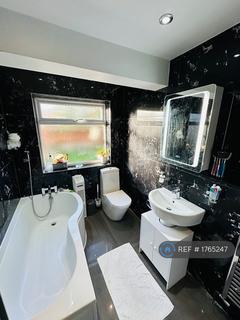 undefined, Leagrave High Street, Luton, LU4