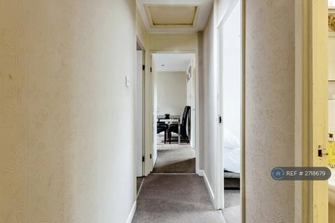 undefined, Auckland Close, Nottingham, NG7