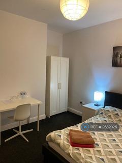 3 bedroom terraced house to rent, Ventnor Street, Salford, M6