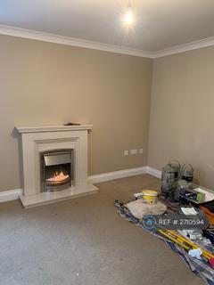 4 bedroom semi-detached house to rent, Starling Road, Tewkesbury, GL20