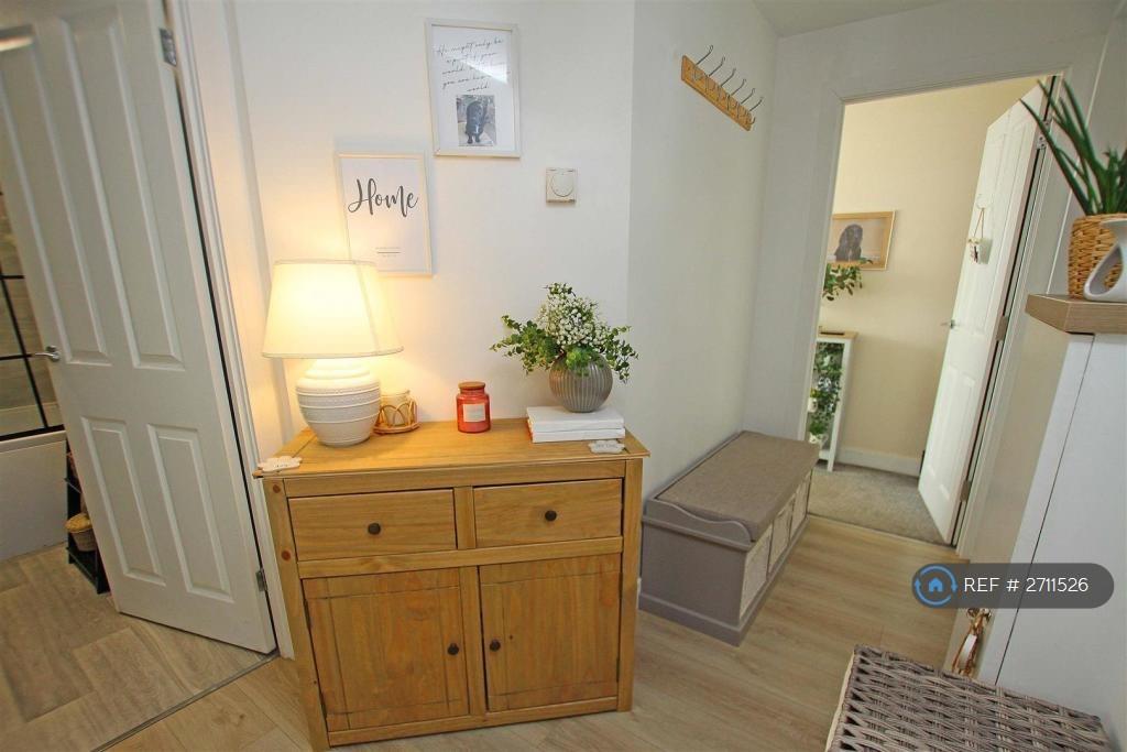 Large Entrance Hallway