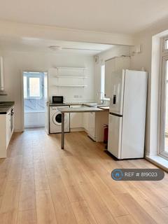 undefined, St. Andrew's Road, London, E17