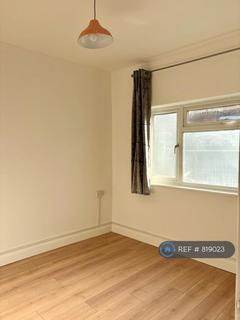 undefined, St. Andrew's Road, London, E17