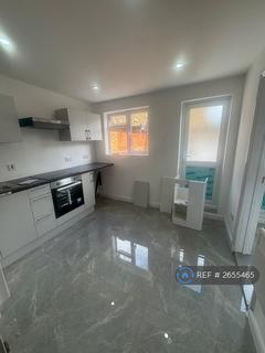 1 bedroom flat to rent, Lampton Road, Hounslow, TW3