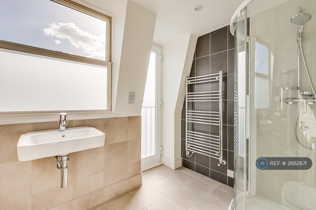 En Suite To Master