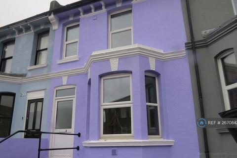 6 bedroom terraced house to rent, Queens Park Road, Brighton, BN2