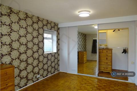 undefined, Barnet Lane, Elstree, Borehamwood, WD6
