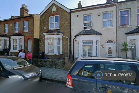 undefined, Chapel Road, Hounslow, TW3