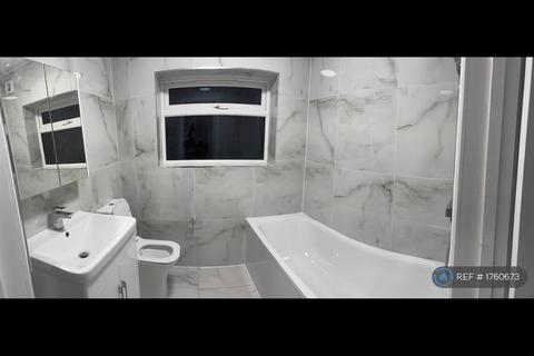 undefined, Chapel Road, Hounslow, TW3