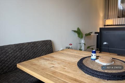 1 bedroom flat to rent, Agar Place, London, NW1