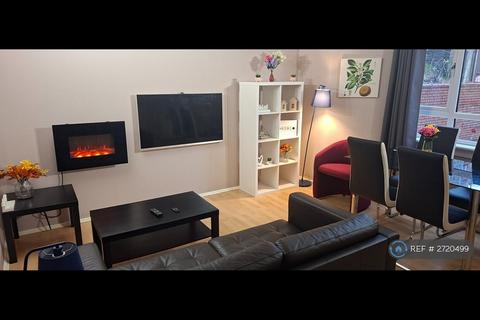 undefined, New City Road, Glasgow, G4