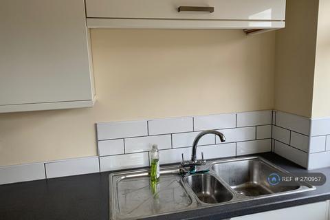4 bedroom terraced house to rent, Filton Avenue, Horfield, Bristol, BS7