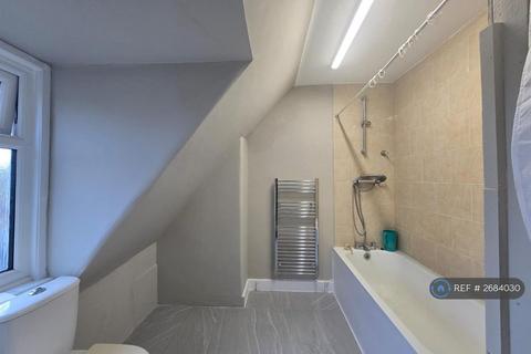 undefined, Beulah Road, Thornton Heath, CR7