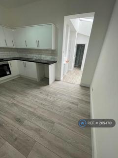 1 bedroom flat to rent, Myddleton Road, London, N22