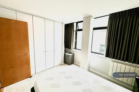 undefined, Bishopsgate, London, EC2M