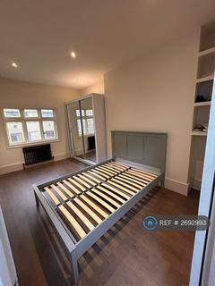 1 bedroom flat to rent, Herbert House, London, SE11