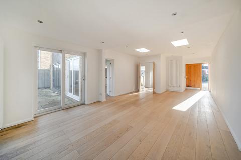 undefined, Littledown Road, Cheltenham, Gloucestershire