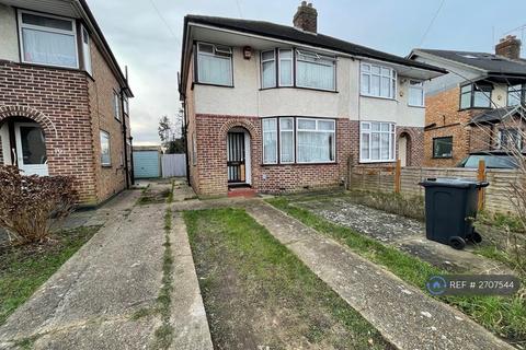 undefined, Cassiobury Avenue, Feltham, TW14