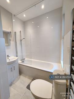 undefined, Chatham Road, Kingston, KT1