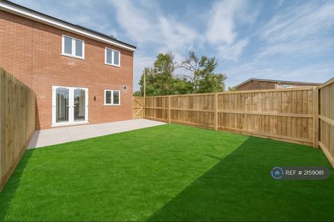 3 bedroom semi-detached house to rent, Langton Park, Wroughton, SN4