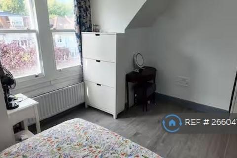1 bedroom flat to rent, Vineyard Hill Road, Wimbledon, SW19