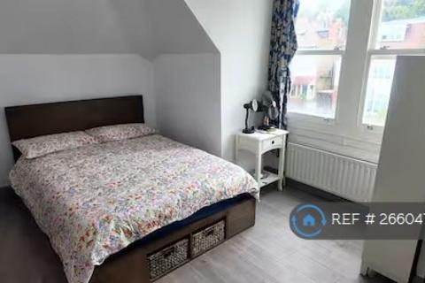 1 bedroom flat to rent, Vineyard Hill Road, Wimbledon, SW19