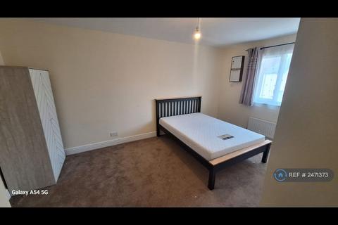 1 bedroom in a flat share to rent, Bromley, Bromley, BR2