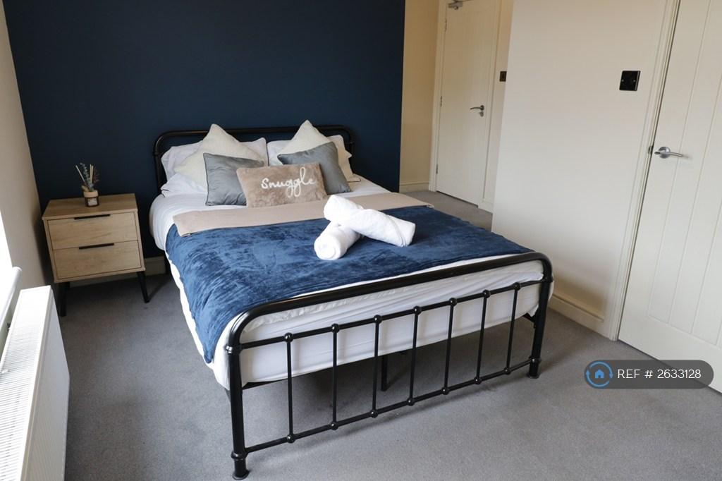 Studio 2 Room 1